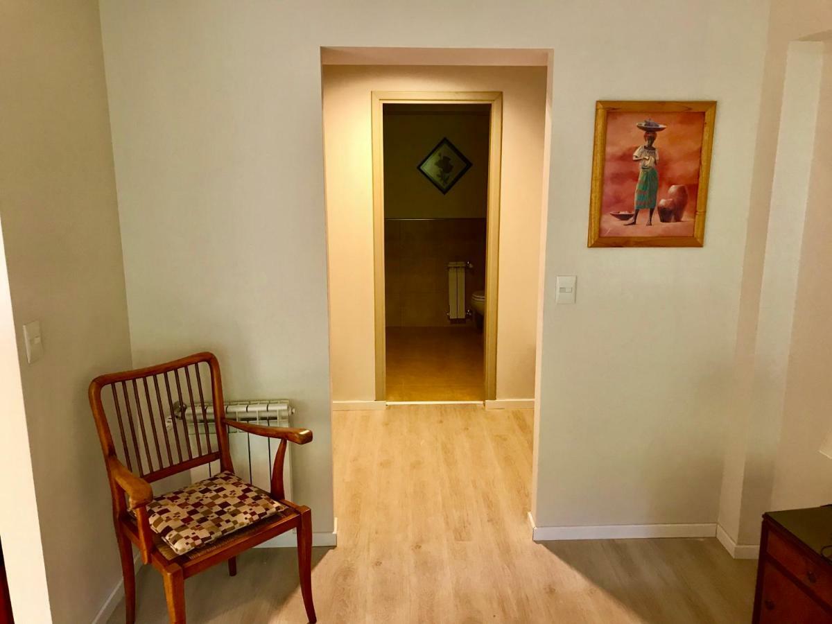 Departamento Centrico Quila Quina - Centrico Y Amplio Lägenhet San Carlos de Bariloche Exteriör bild