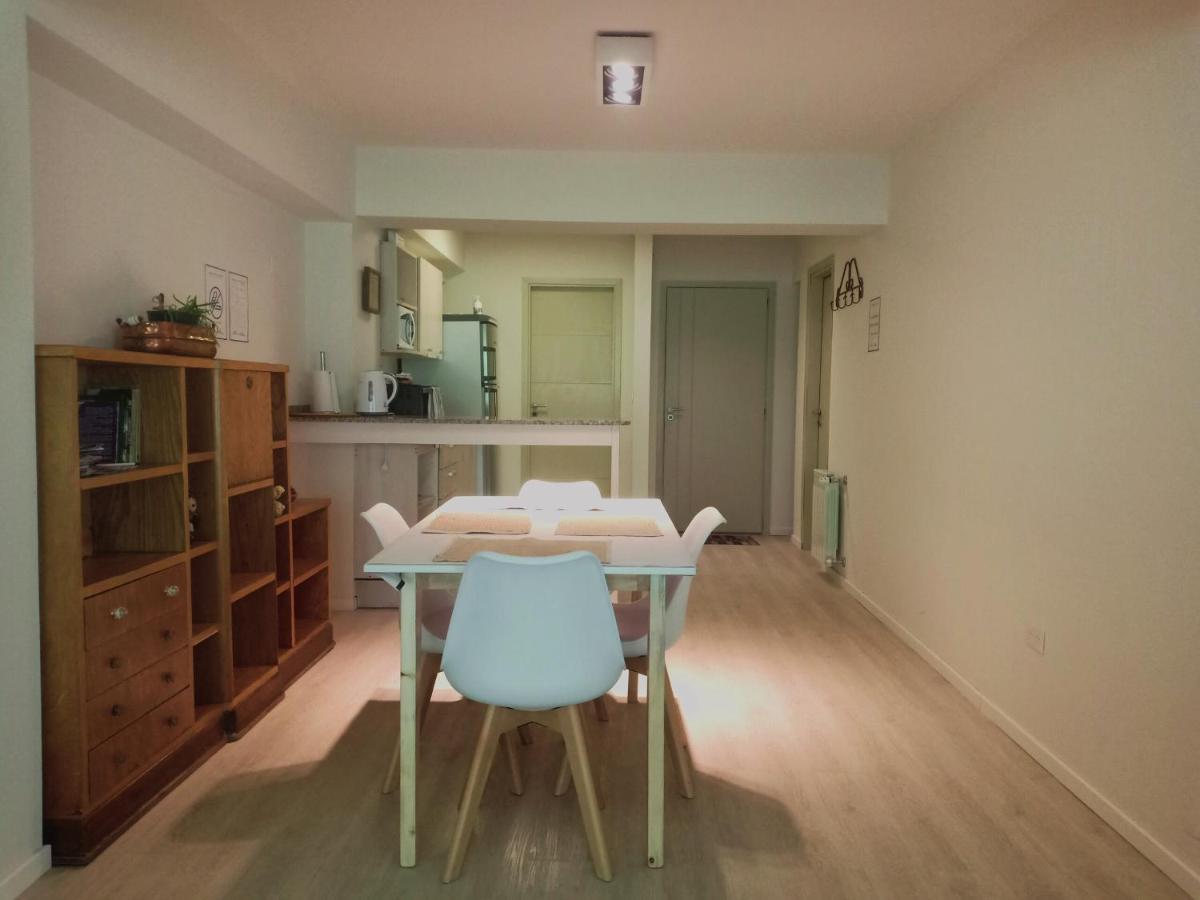Departamento Centrico Quila Quina - Centrico Y Amplio Lägenhet San Carlos de Bariloche Exteriör bild